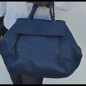 Mint❤️Tory Burch half-moon navy large satchel